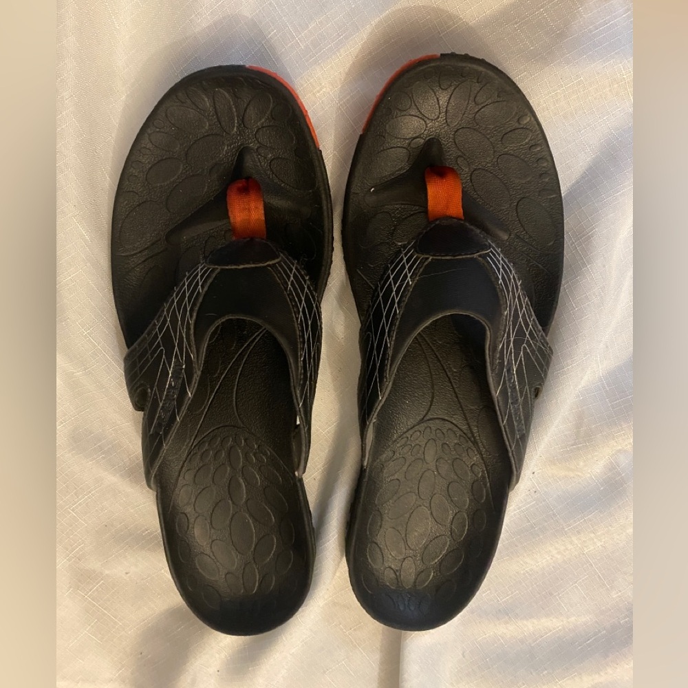 Sandals, size 11 men’s